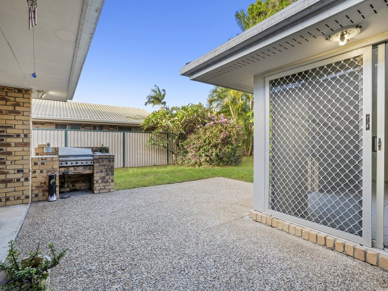 Photo - 85 Allied Drive, Arundel QLD 4214 - Image 4