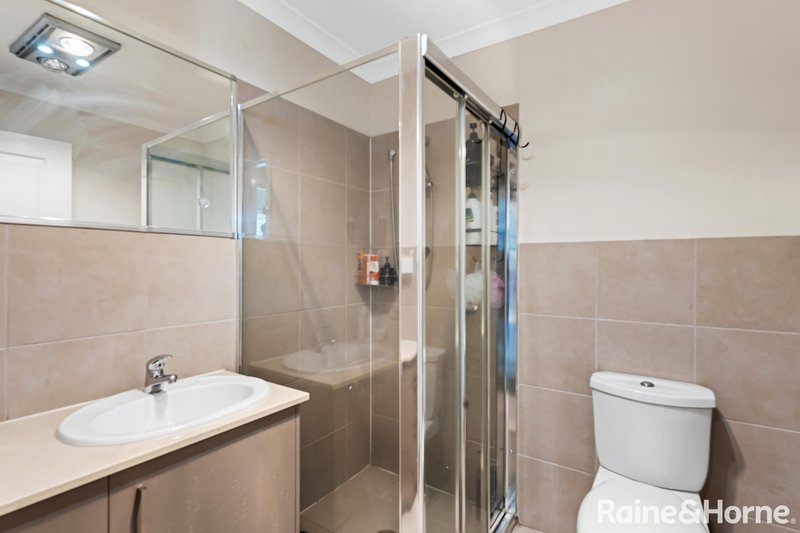 Photo - 85 Anthony Rolfe Avenue, Gungahlin ACT 2912 - Image 11
