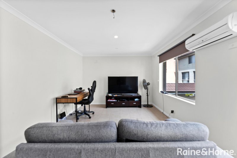 Photo - 85 Anthony Rolfe Avenue, Gungahlin ACT 2912 - Image 17