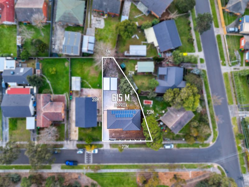 Photo - 85 Armata Crescent, Frankston North VIC 3200 - Image 17