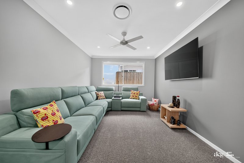 Photo - 85 Ashwood Circuit, Chambers Flat QLD 4133 - Image 12