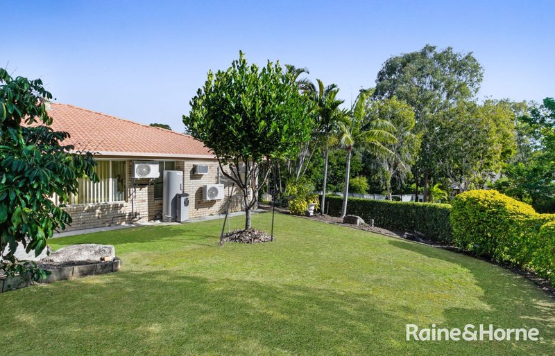 Photo - 85 Avondale Road, Sinnamon Park QLD 4073 - Image 2