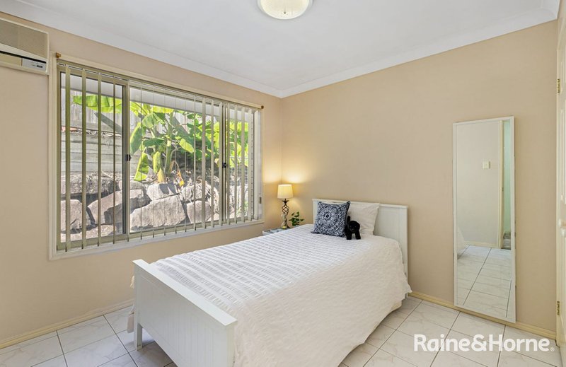 Photo - 85 Avondale Road, Sinnamon Park QLD 4073 - Image 9