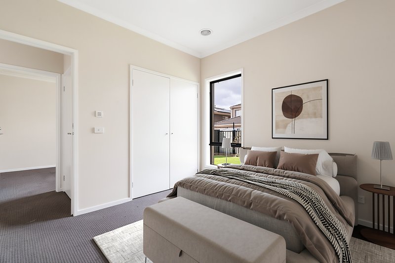 Photo - 85 Biltmore Crescent, Roxburgh Park VIC 3064 - Image 13