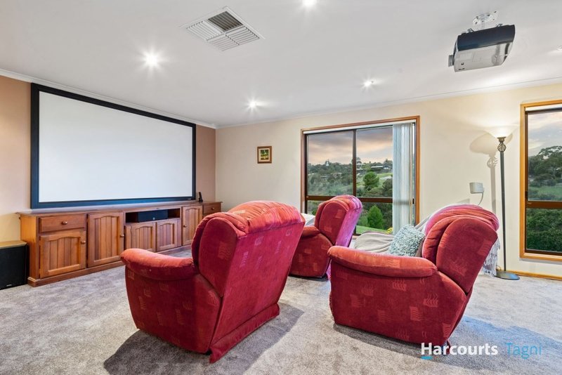 Photo - 85 Capella Drive, Hallett Cove SA 5158 - Image 12