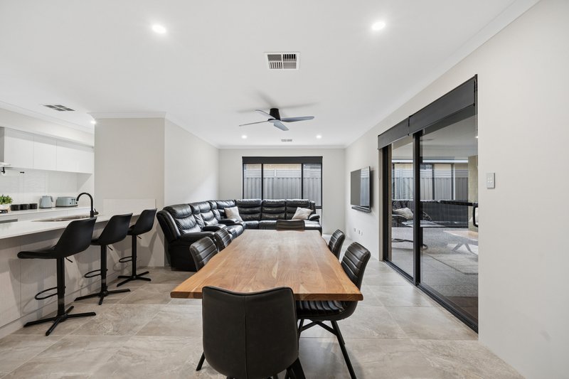 Photo - 85 Castlereagh Way, Brabham WA 6055 - Image 7