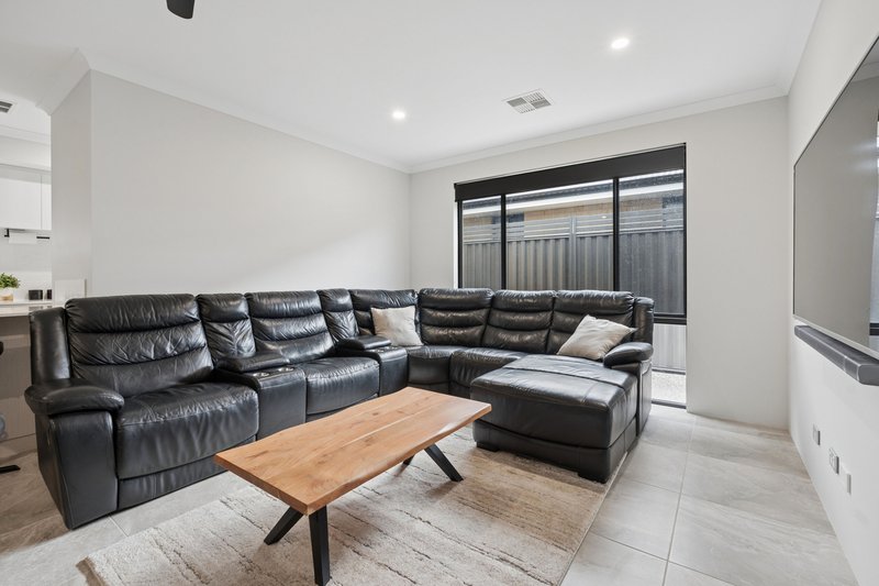 Photo - 85 Castlereagh Way, Brabham WA 6055 - Image 9
