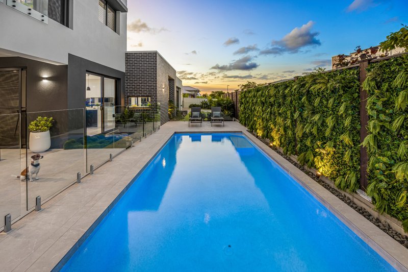 Photo - 85 Coral Sea Drive, Pelican Waters QLD 4551 - Image 2