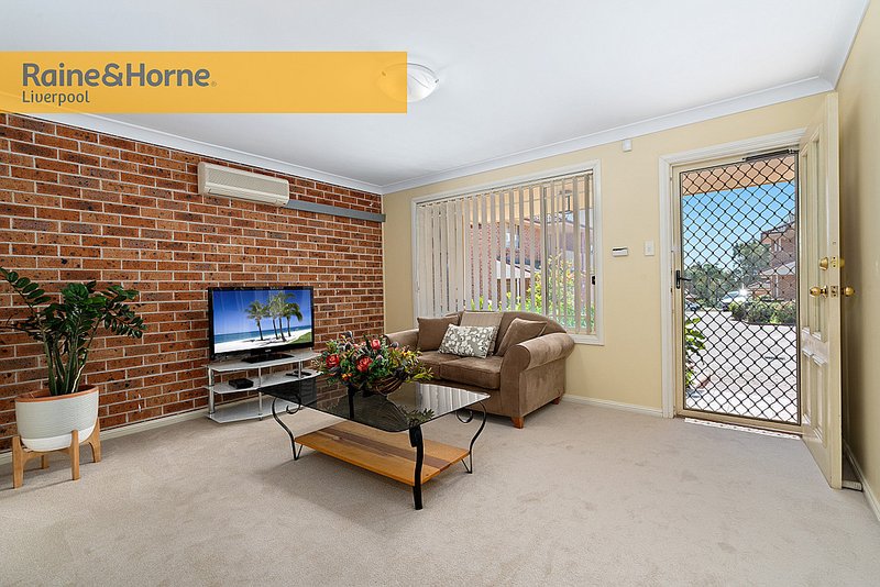 Photo - 8/5 Corella Road, Green Valley NSW 2168 - Image 2