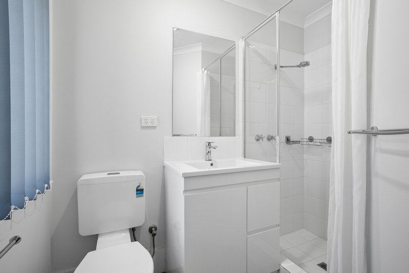 Photo - 85 Coronata Drive, Warnbro WA 6169 - Image 11
