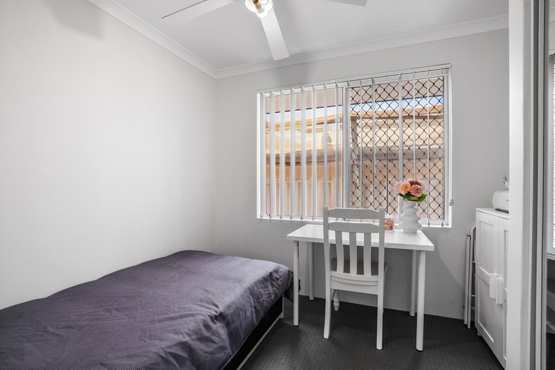 Photo - 85 Coronata Drive, Warnbro WA 6169 - Image 14
