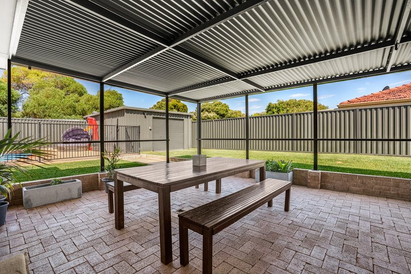 Photo - 85 Coronata Drive, Warnbro WA 6169 - Image 21