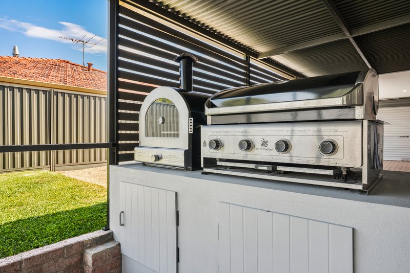 Photo - 85 Coronata Drive, Warnbro WA 6169 - Image 22