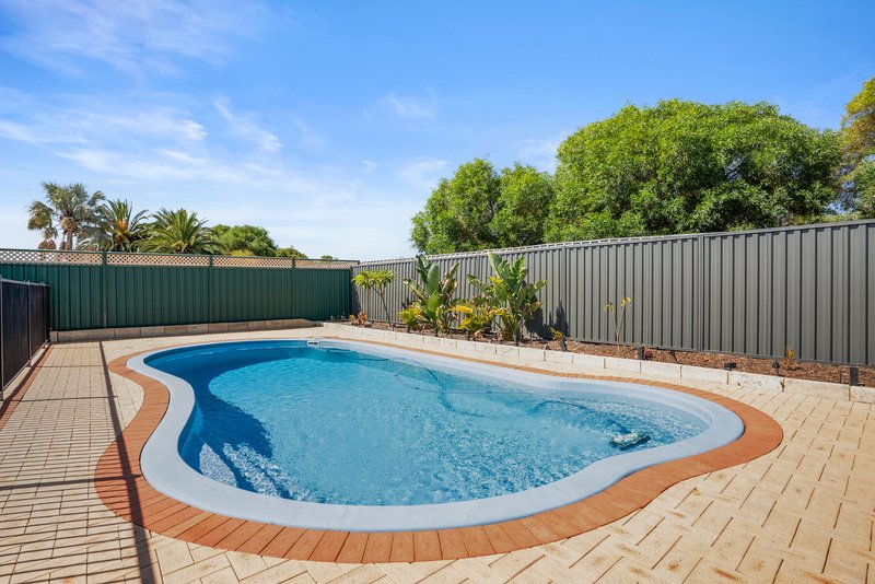 Photo - 85 Coronata Drive, Warnbro WA 6169 - Image 27