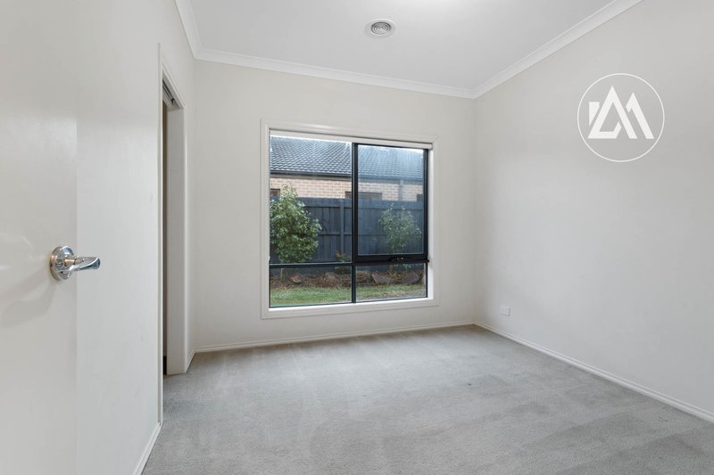 Photo - 85 Cranhaven Road, Langwarrin VIC 3910 - Image 12