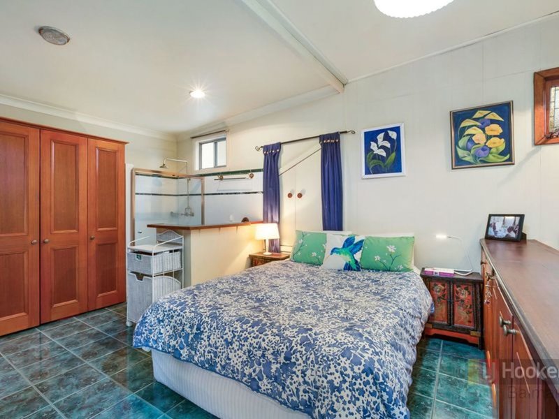 Photo - 85 Curtis Road, Balmain NSW 2041 - Image 6