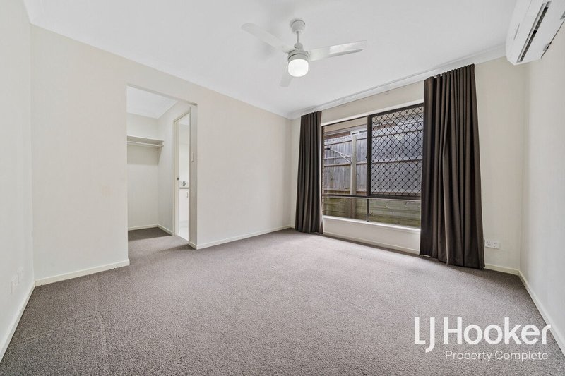 Photo - 85 Daybreak Street, Yarrabilba QLD 4207 - Image 7