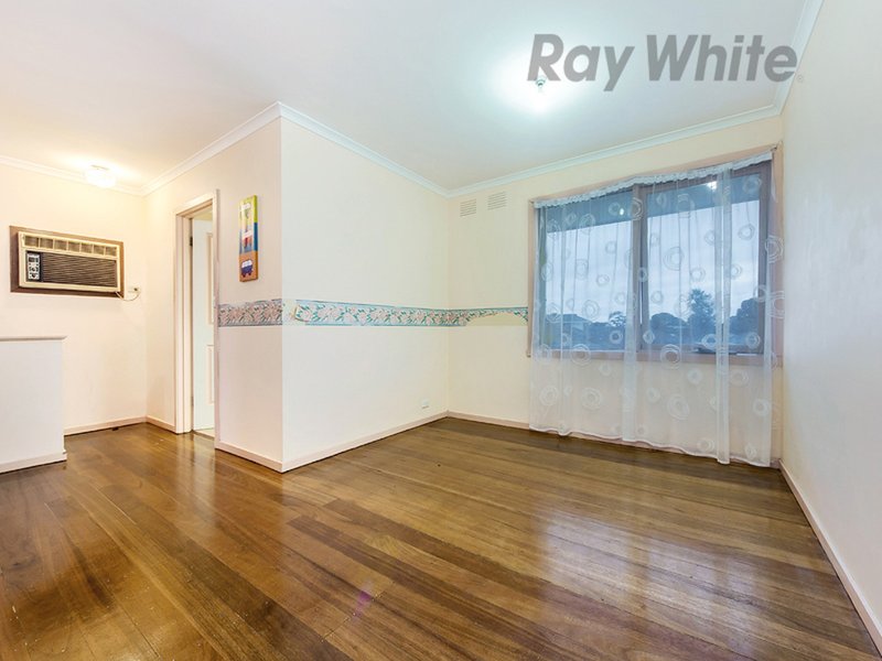 Photo - 85 Diamond Avenue, Albanvale VIC 3021 - Image 6