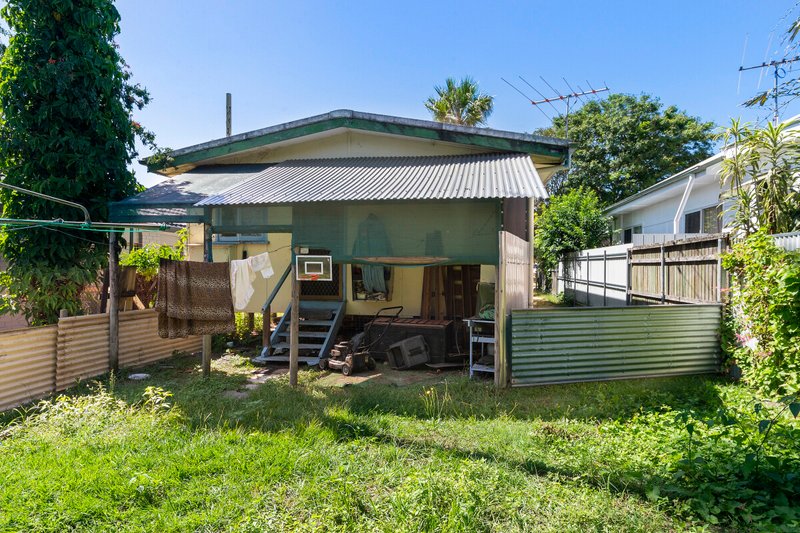 Photo - 85 Dover Road, Margate QLD 4019 - Image 8