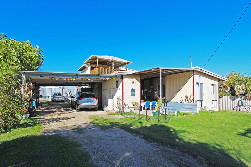 Photo - 85 Drummond Circus, Cervantes WA 6511 - Image 4