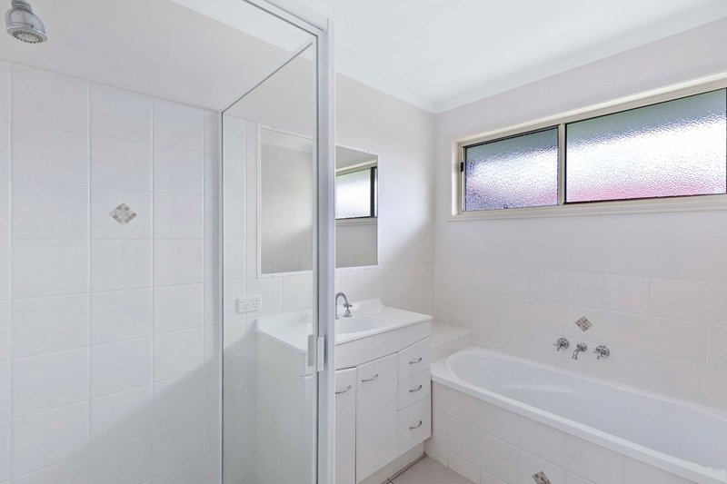 Photo - 85 Endeavour Way, Eli Waters QLD 4655 - Image 11