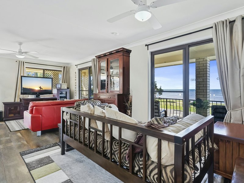 Photo - 85 Esplanade , Godwin Beach QLD 4511 - Image 15