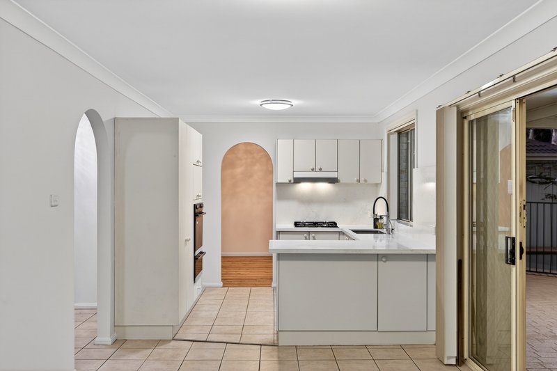 Photo - 85 Freeman Circuit, Ingleburn NSW 2565 - Image 4