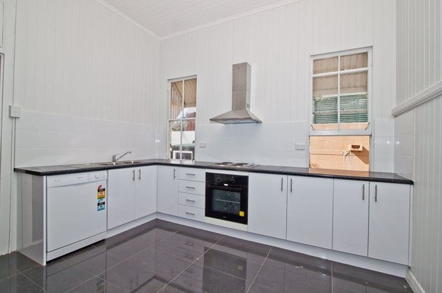 85 Gladstone Road, Highgate Hill QLD 4101