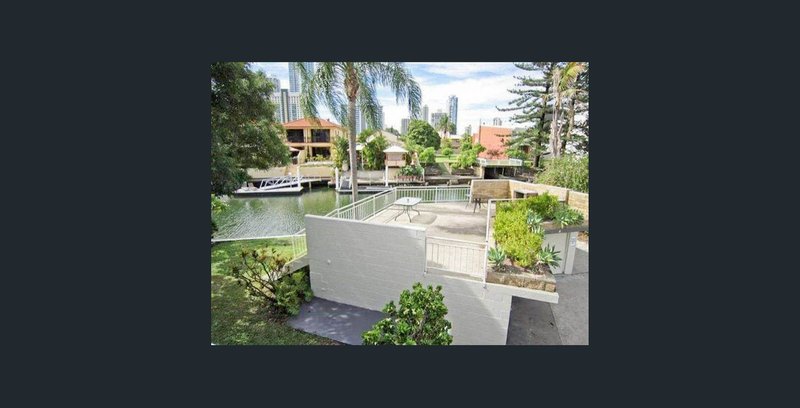 Photo - 8/5 Holborow Close, Surfers Paradise QLD 4217 - Image 11