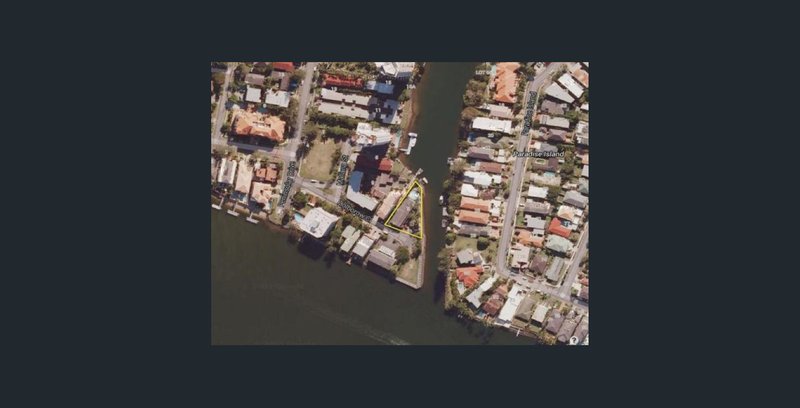 Photo - 8/5 Holborow Close, Surfers Paradise QLD 4217 - Image 12