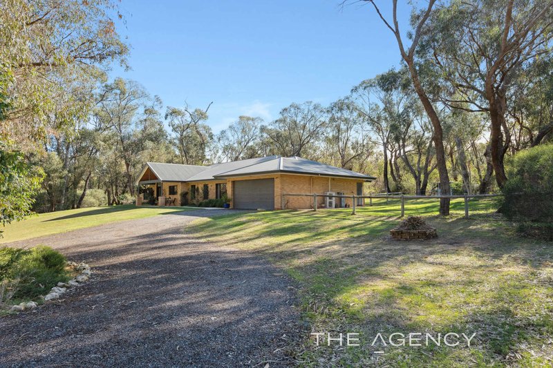 Photo - 85 Jade Loop, Carabooda WA 6033 - Image 5