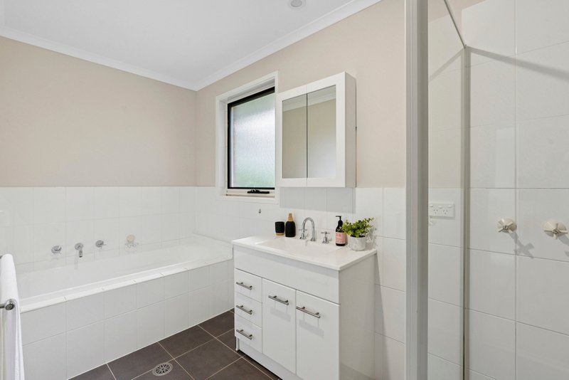 Photo - 85 Jim Bradley Crescent, Uriarra Village ACT 2611 - Image 18