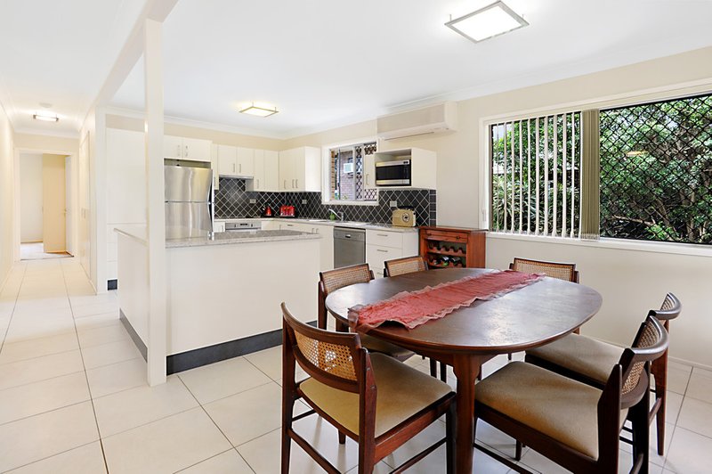 Photo - 85 Joalah Crescent, Ferny Hills QLD 4055 - Image 3