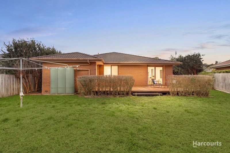 Photo - 85 Kellbourne Drive, Rowville VIC 3178 - Image 17