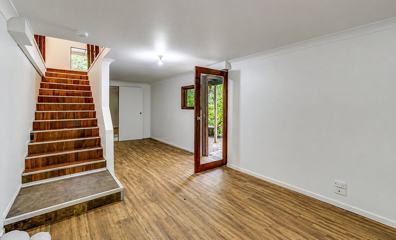 Photo - 85 Kinabalu Drive, Tamborine Mountain QLD 4272 - Image 6