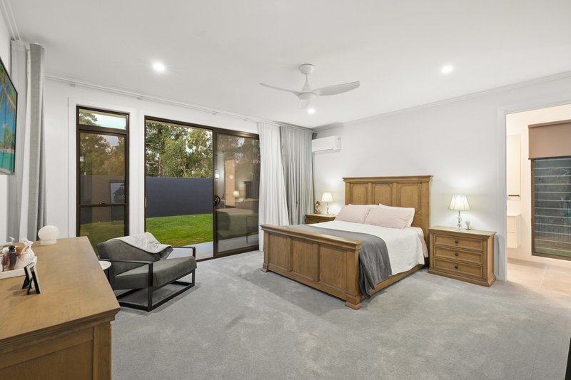 Photo - 85 Lake Serenity Boulevard, Helensvale QLD 4212 - Image 21