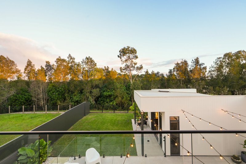 Photo - 85 Lake Serenity Boulevard, Helensvale QLD 4212 - Image 27