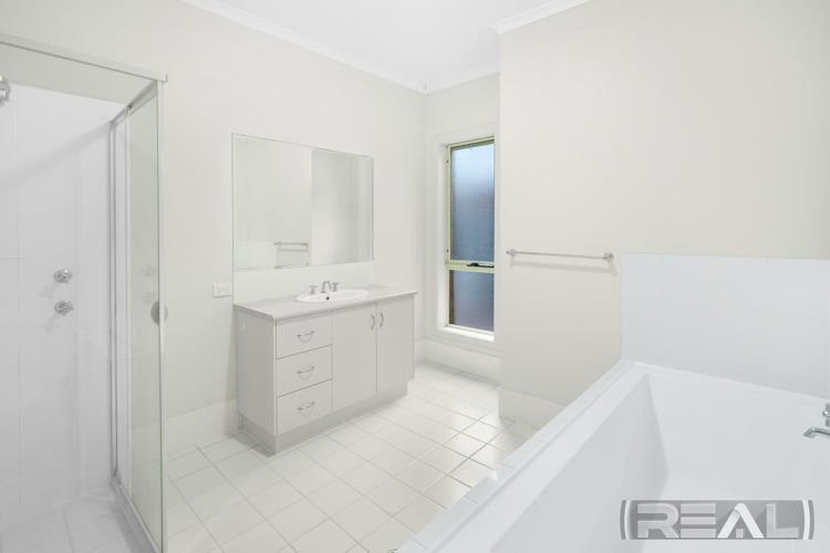 Photo - 85 Lakeside Drive, Andrews Farm SA 5114 - Image 16