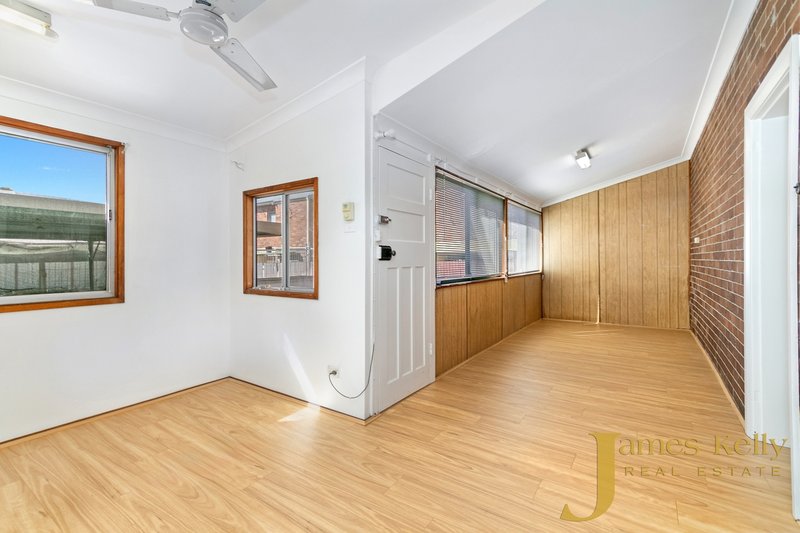 Photo - 85 Lennox Street, Richmond NSW 2753 - Image 4