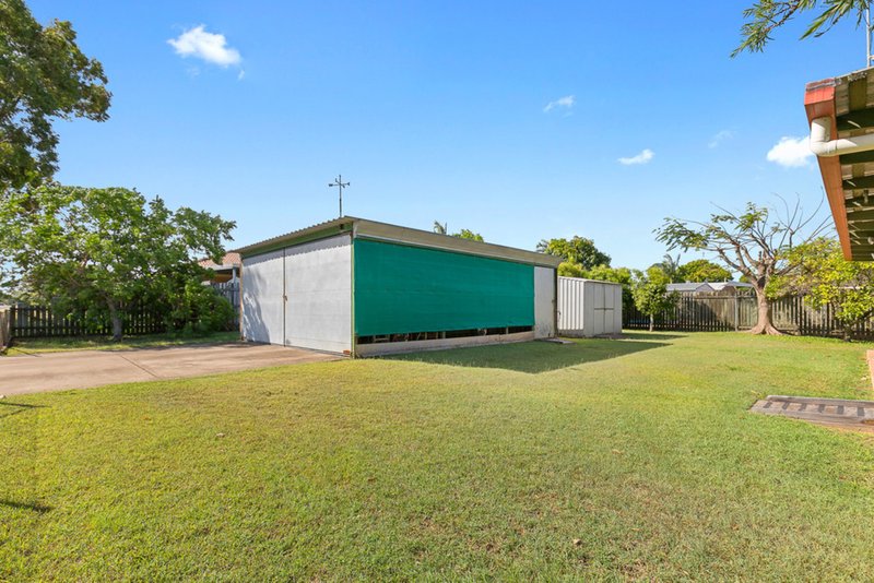 Photo - 85 Limpus Street, Urangan QLD 4655 - Image 15