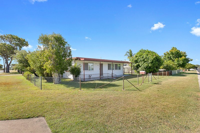 Photo - 85 Limpus Street, Urangan QLD 4655 - Image 20