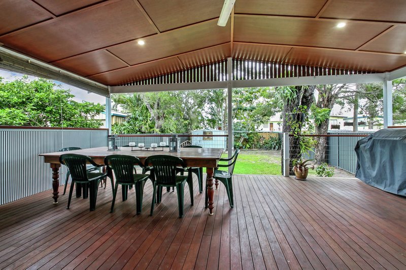 Photo - 85 Longland Street, Redcliffe QLD 4020 - Image 11