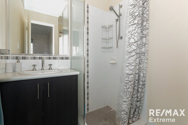 Photo - 85 Marginson Drive, Landsdale WA 6065 - Image 6