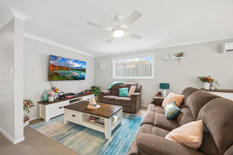 Photo - 8/5 Messines Street, Harlaxton QLD 4350 - Image 6