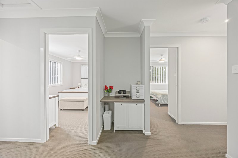 Photo - 8/5 Messines Street, Harlaxton QLD 4350 - Image 10