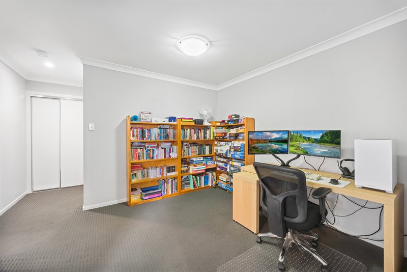 Photo - 8/5 Messines Street, Harlaxton QLD 4350 - Image 14