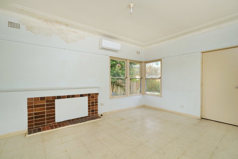 Photo - 85 Moorefields Road, Kingsgrove NSW 2208 - Image 2