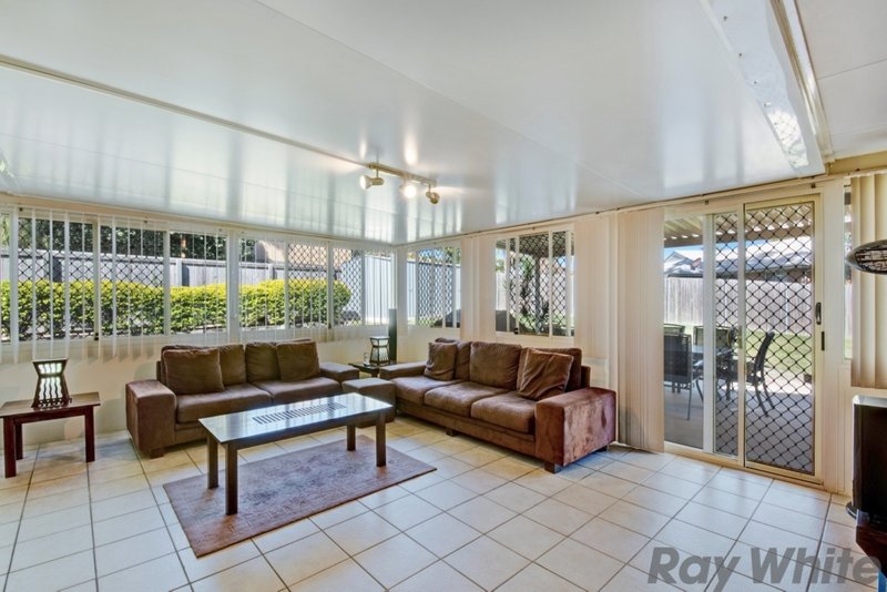 Photo - 85 Moreton Downs Drive, Deception Bay QLD 4508 - Image 2