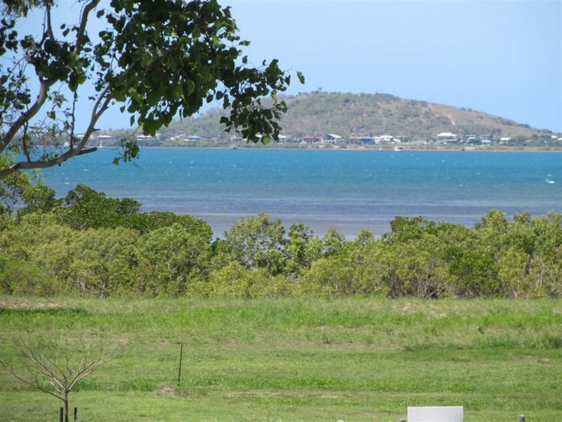 Photo - 85 Ocean View Drive, Bowen QLD 4805 - Image 2