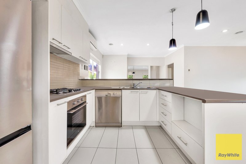 Photo - 85 Rippleside Terrace, Tarneit VIC 3029 - Image 5